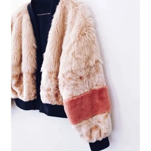 YFB "Paris" Faux Fur Jacket - Picture 5 of 6